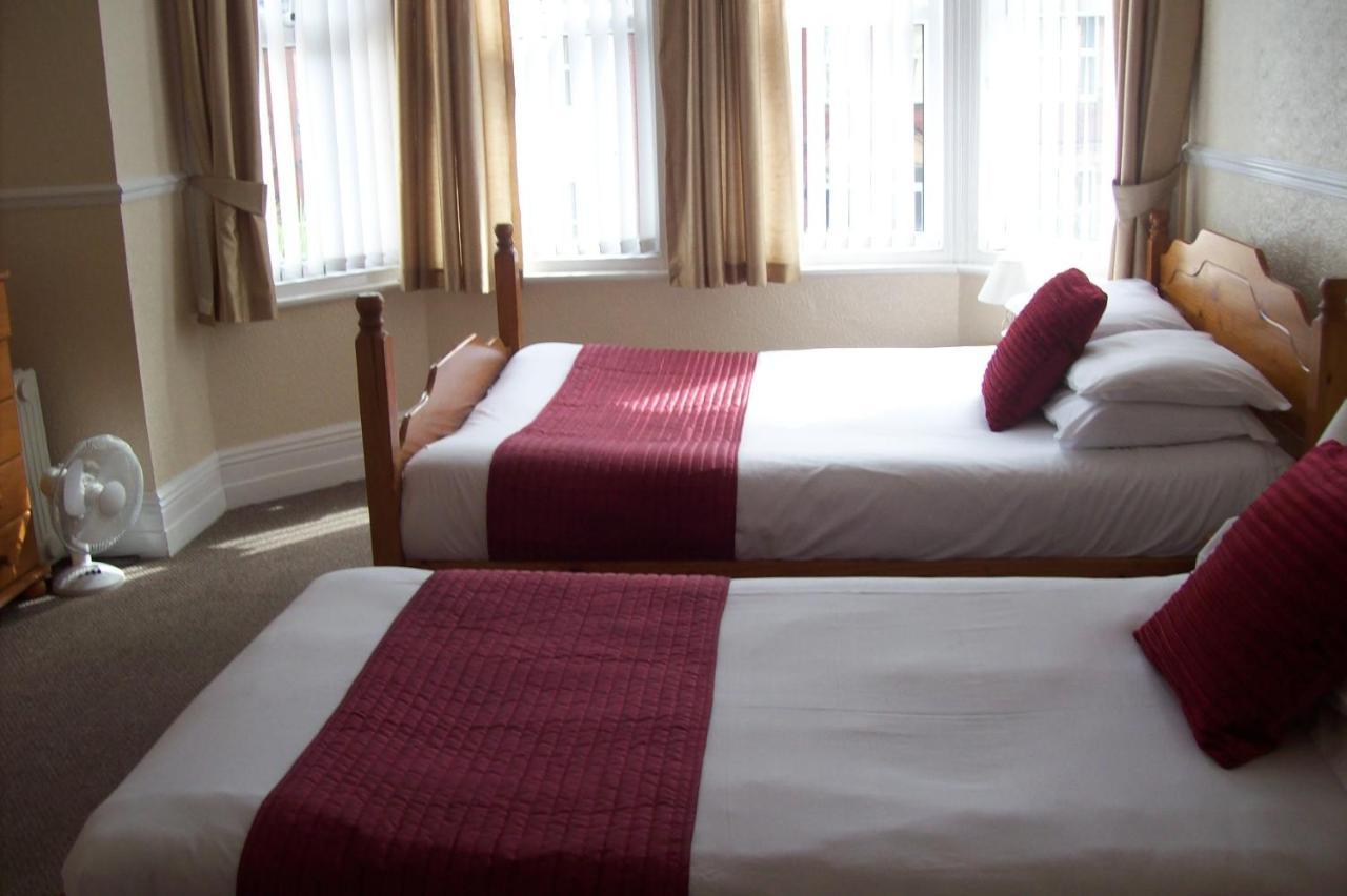 Avalon Guest Accommodation غريت يورماوث المظهر الخارجي الصورة