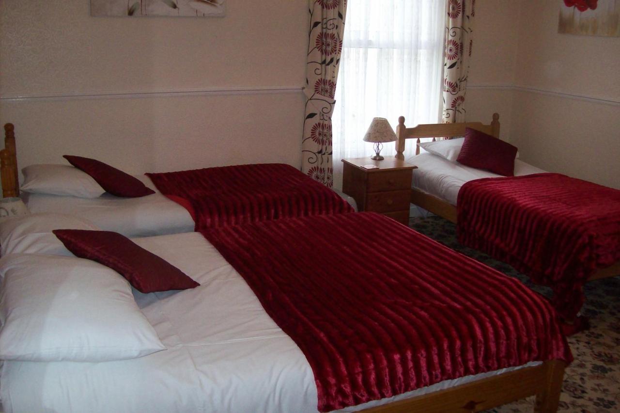 Avalon Guest Accommodation غريت يورماوث المظهر الخارجي الصورة